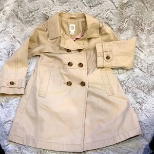 Gap trench coat